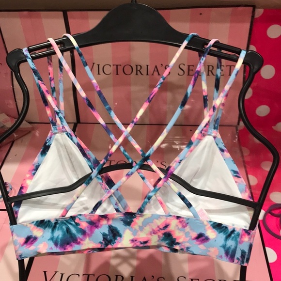 PINK 💖 Victoria Secrets💖 Bonded No Show Bralette - Picture 4 of 10